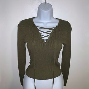 STYLISH OLIVE GREEN LONG SLEEVE FRONT TIE SHIRT SIZE ‘S’